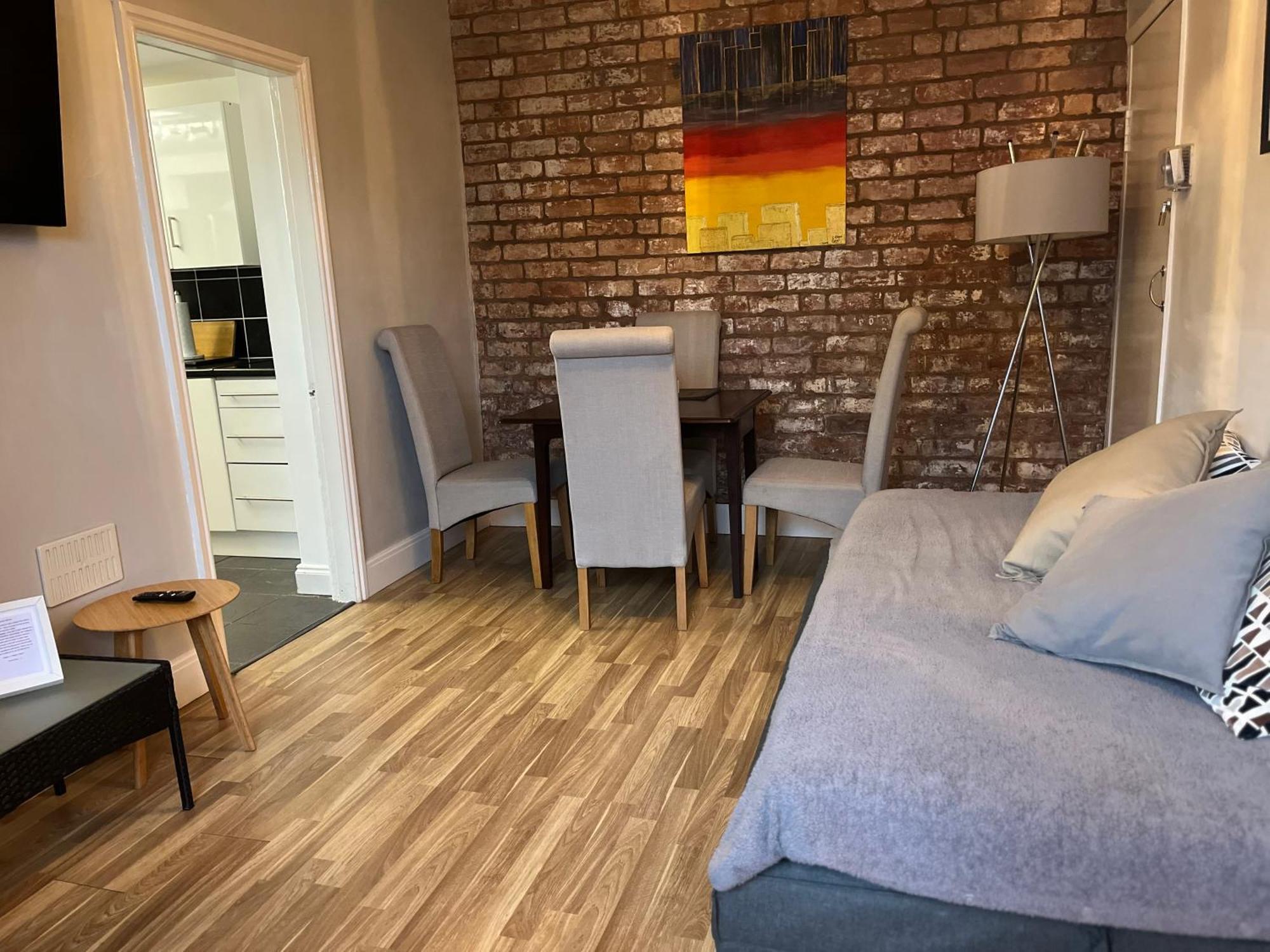 Cosy And Peaceful Maisonette With Terrace, Kidderminster Exterior foto